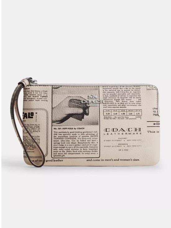 Coach Handbags - Coach Large corner zip wristlet